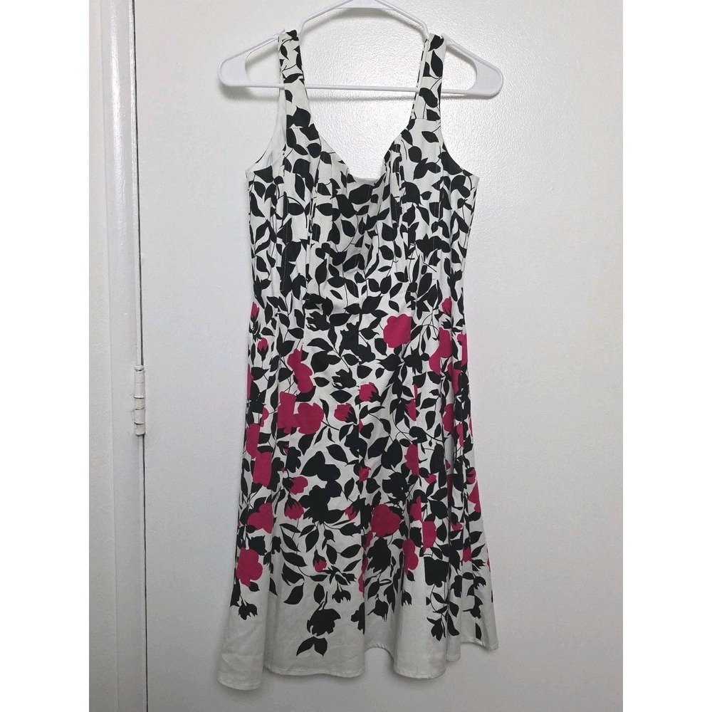 Nine West Sleeveless Floral Print Seamed Summer Flower Dress Size‎ 8 E104